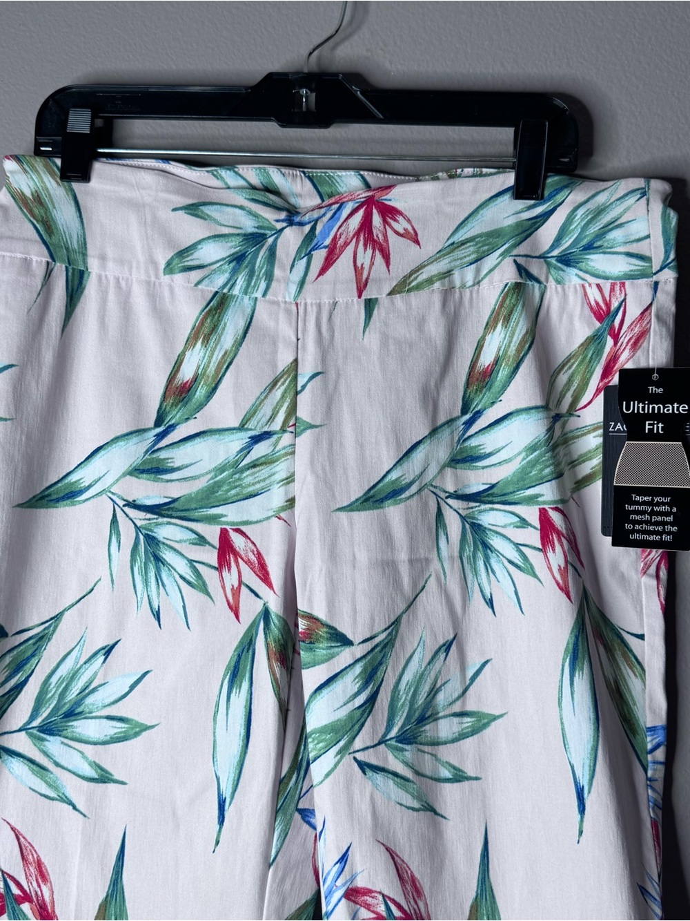New Zac & Rachel Floral Print White Pull-On Pants Sz 12 - Picture 7 of 10